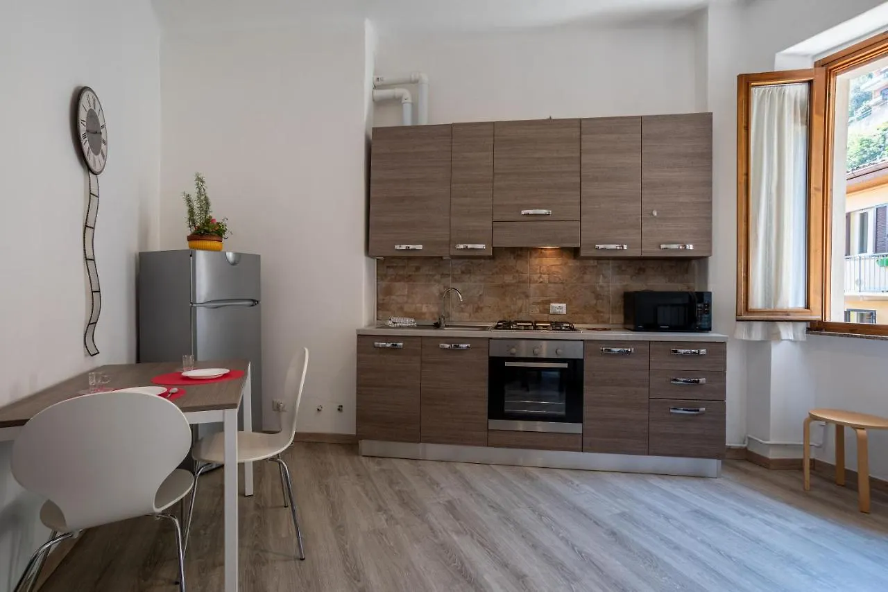 Como Renovated Apartment