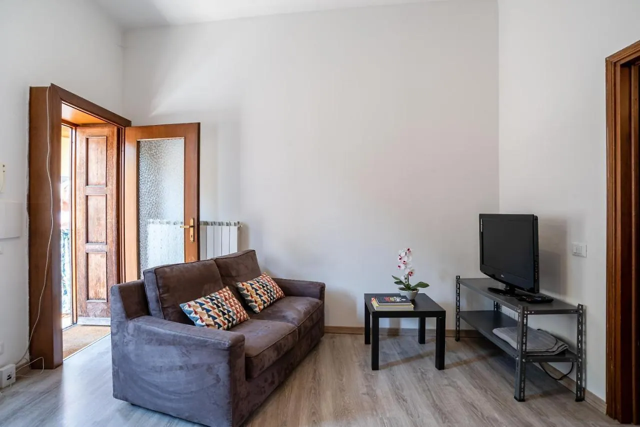 Como Renovated Apartment 0*,  Italy